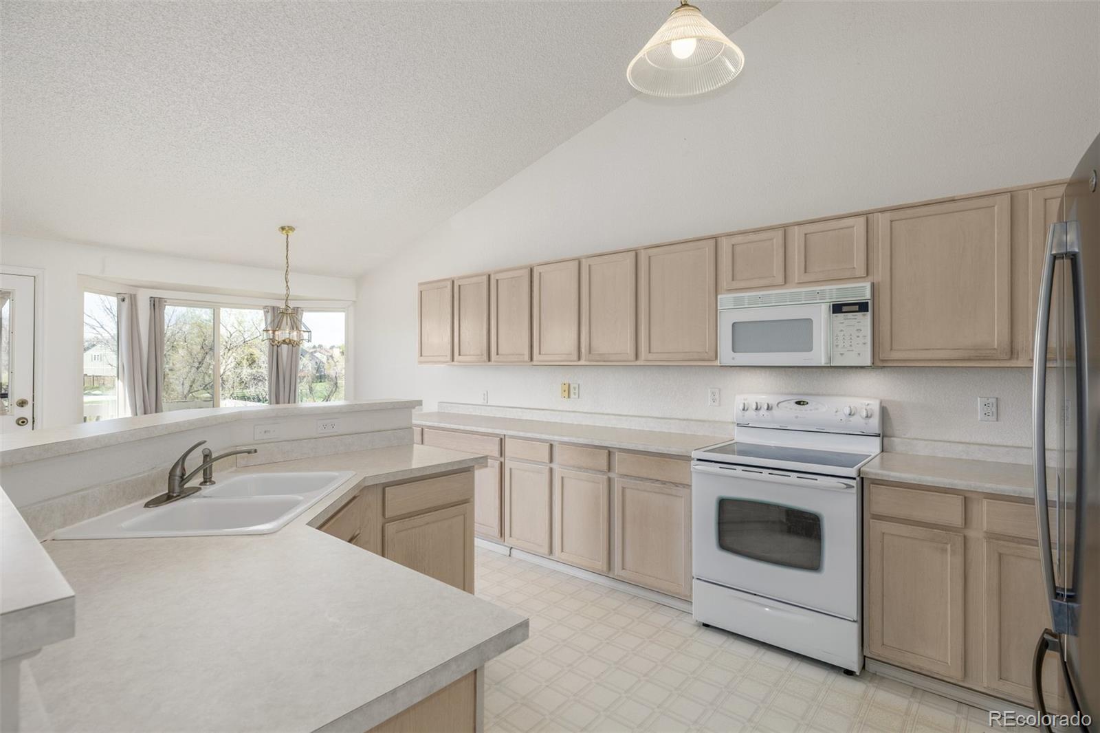 MLS Image #3 for 5335 s lisbon way,centennial, Colorado