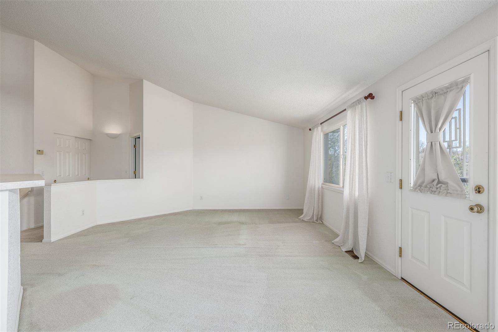 MLS Image #8 for 5335 s lisbon way,centennial, Colorado