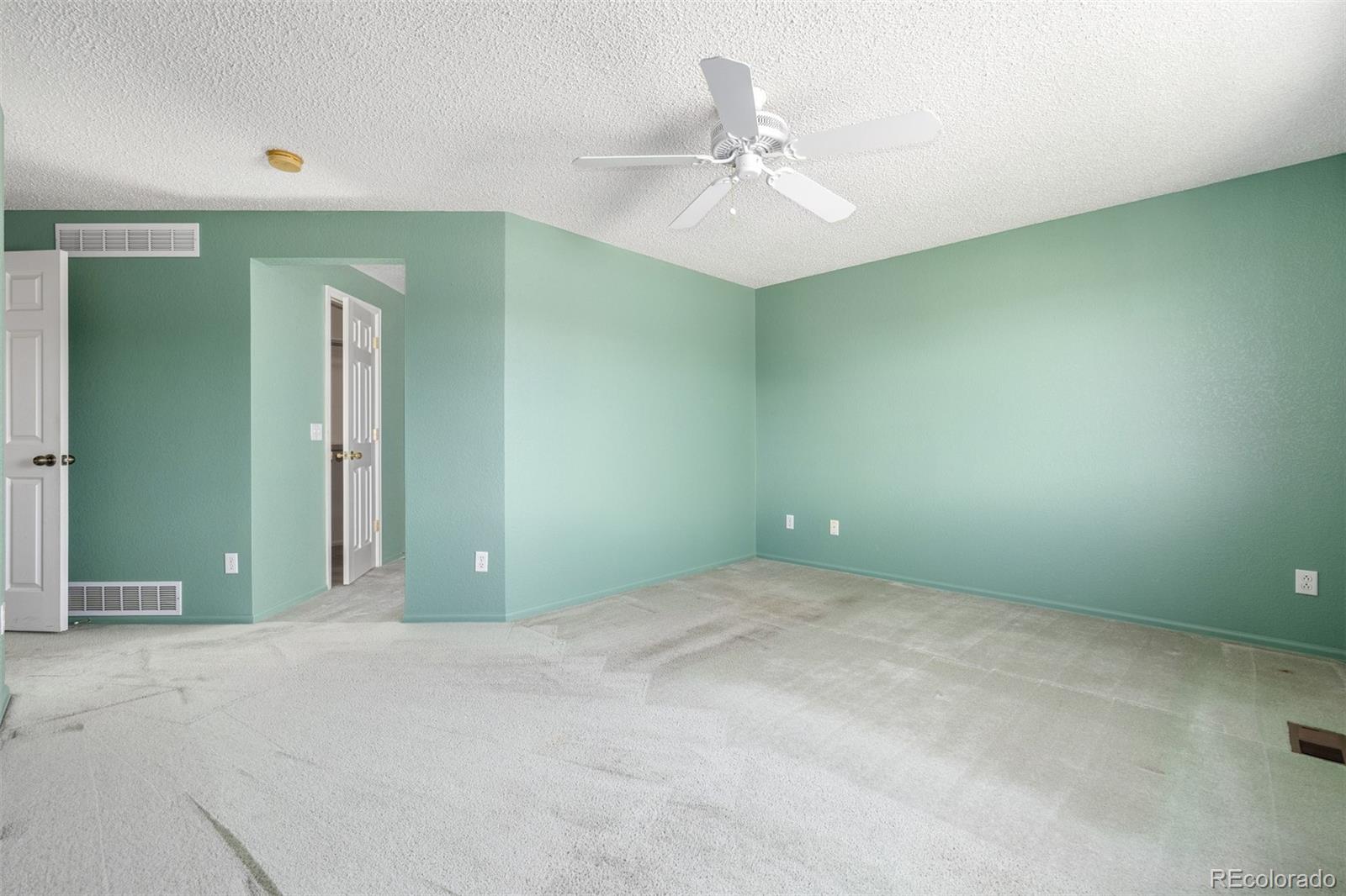 MLS Image #9 for 5335 s lisbon way,centennial, Colorado