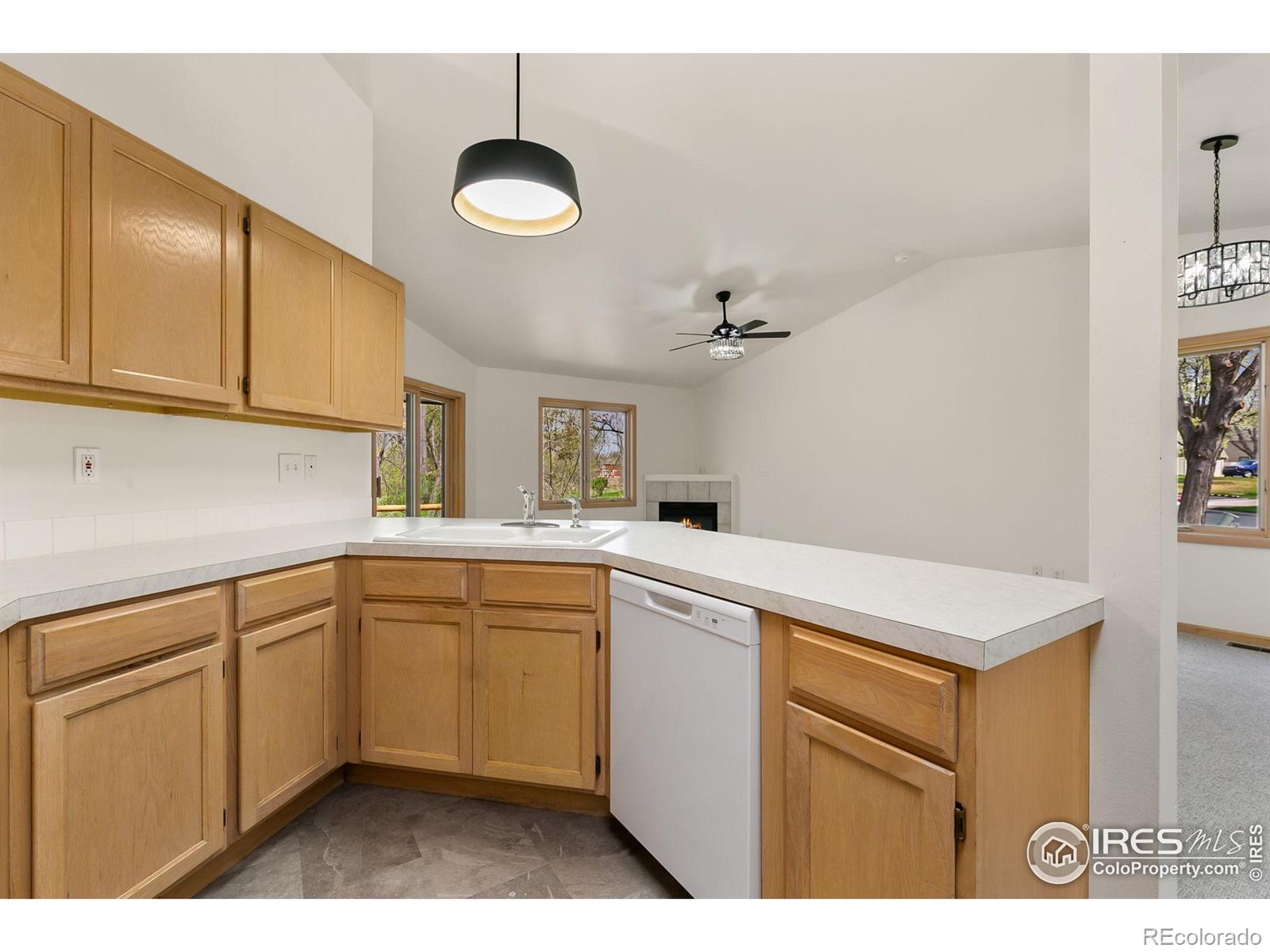 MLS Image #5 for 718  brookhaven court,fort collins, Colorado