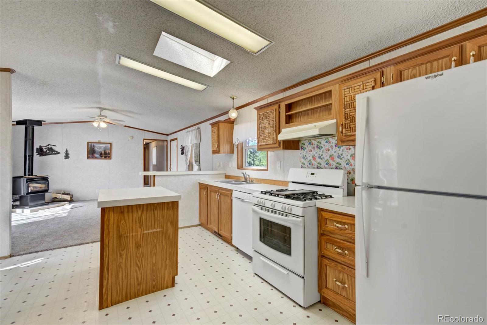MLS Image #14 for 1360  kiowa road,florissant, Colorado