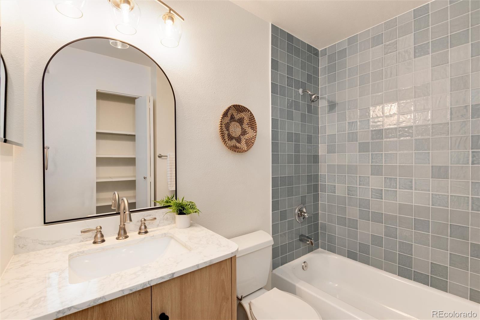 MLS Image #13 for 8335  fairmount drive 7-208,denver, Colorado