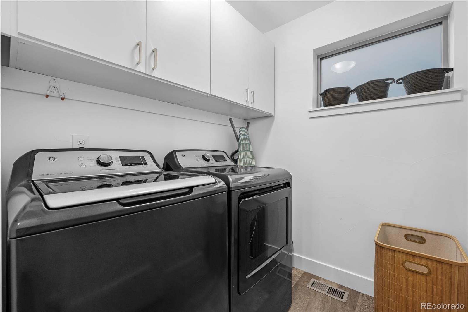 MLS Image #33 for 9741  taylor river circle,littleton, Colorado
