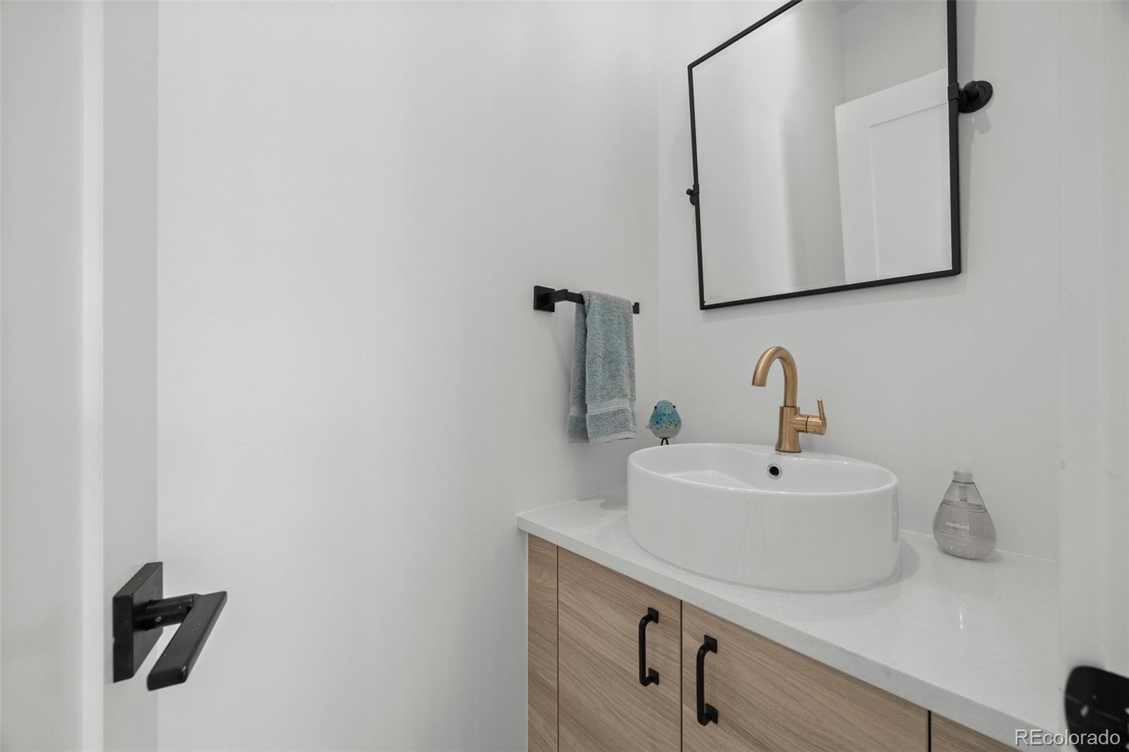 MLS Image #18 for 2905  regis drive,boulder, Colorado