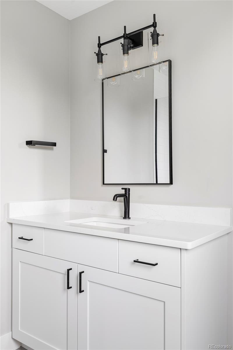 MLS Image #18 for 1543  glencoe street,denver, Colorado