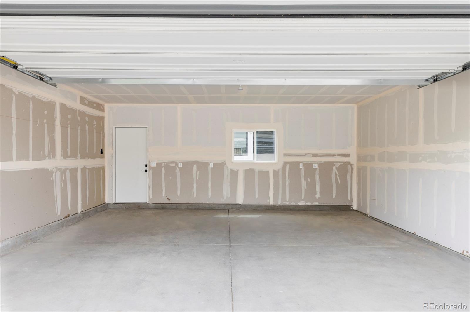 MLS Image #33 for 1543  glencoe street,denver, Colorado