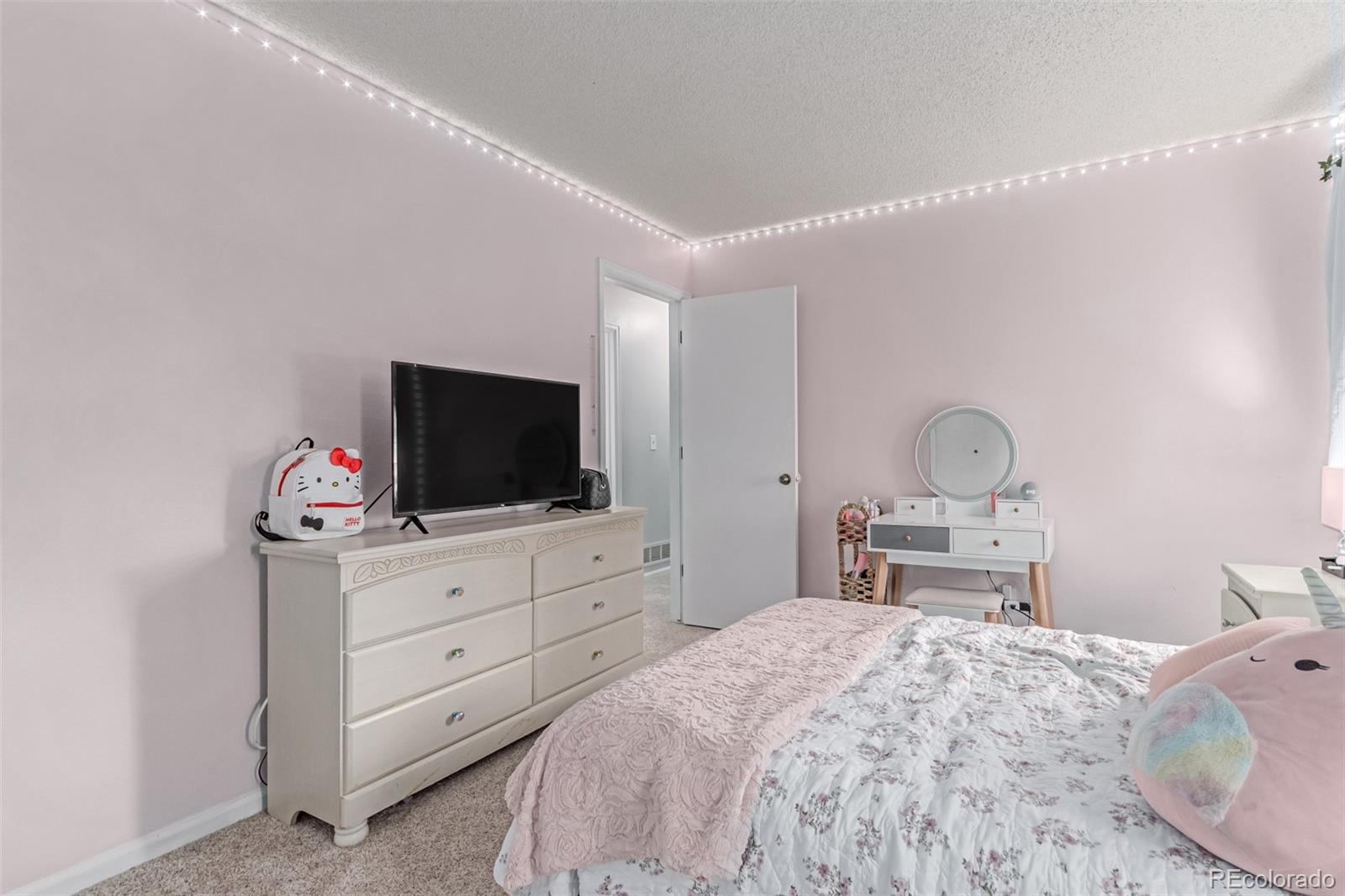 MLS Image #27 for 18434 e belleview lane,centennial, Colorado