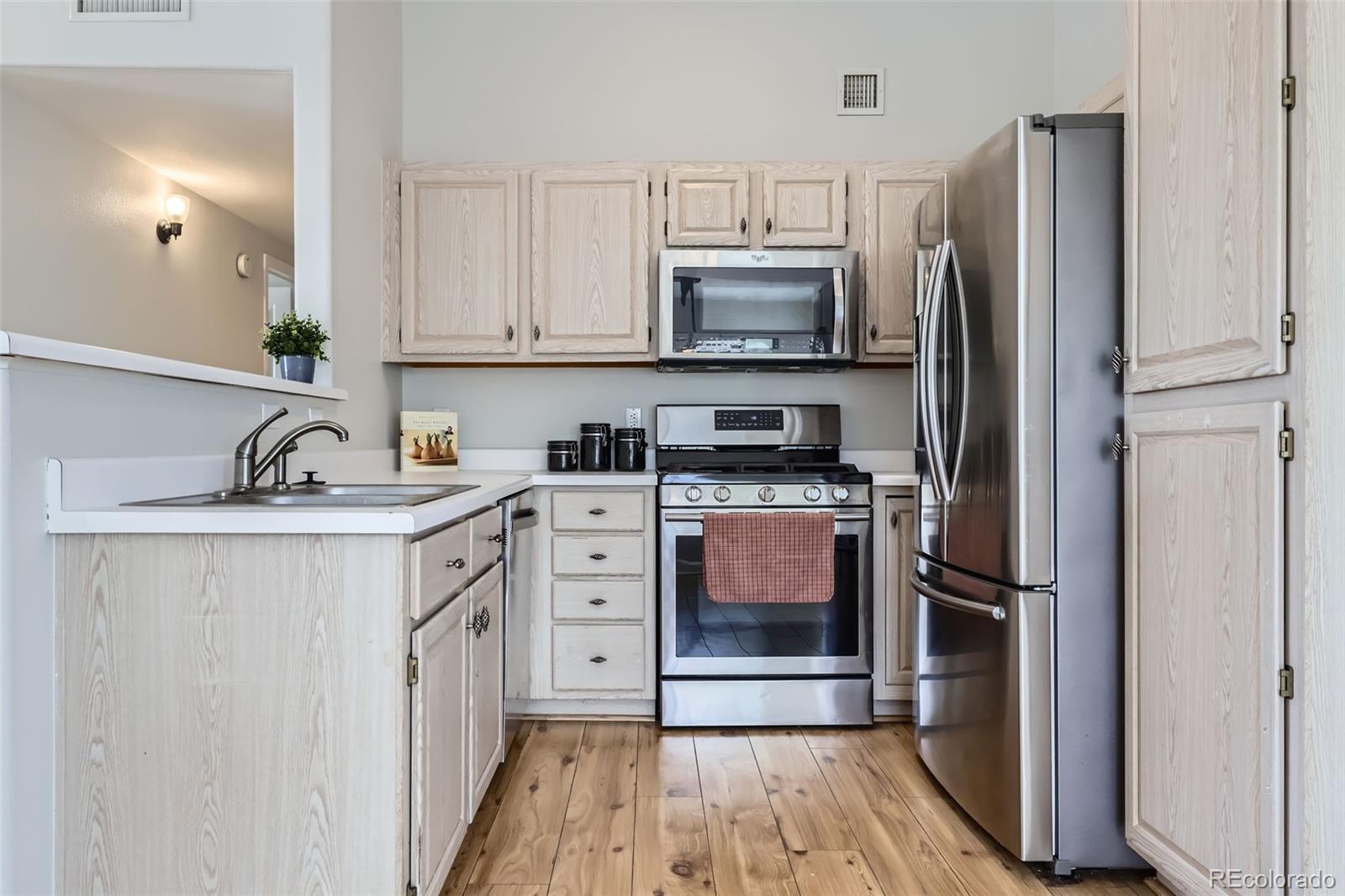 MLS Image #5 for 3727  cactus creek court,highlands ranch, Colorado