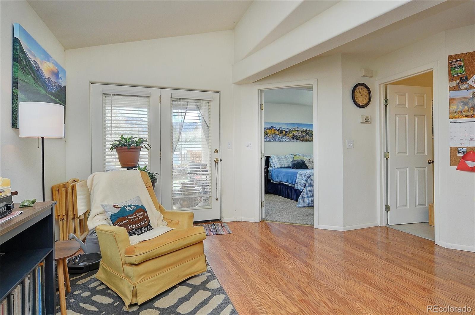 MLS Image #10 for 115 & 117 n sangre de cristo avenue,buena vista, Colorado