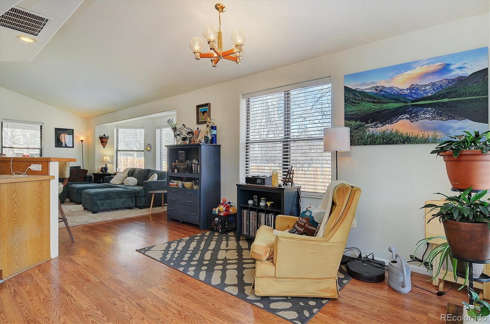 MLS Image #11 for 115 & 117 n sangre de cristo avenue,buena vista, Colorado