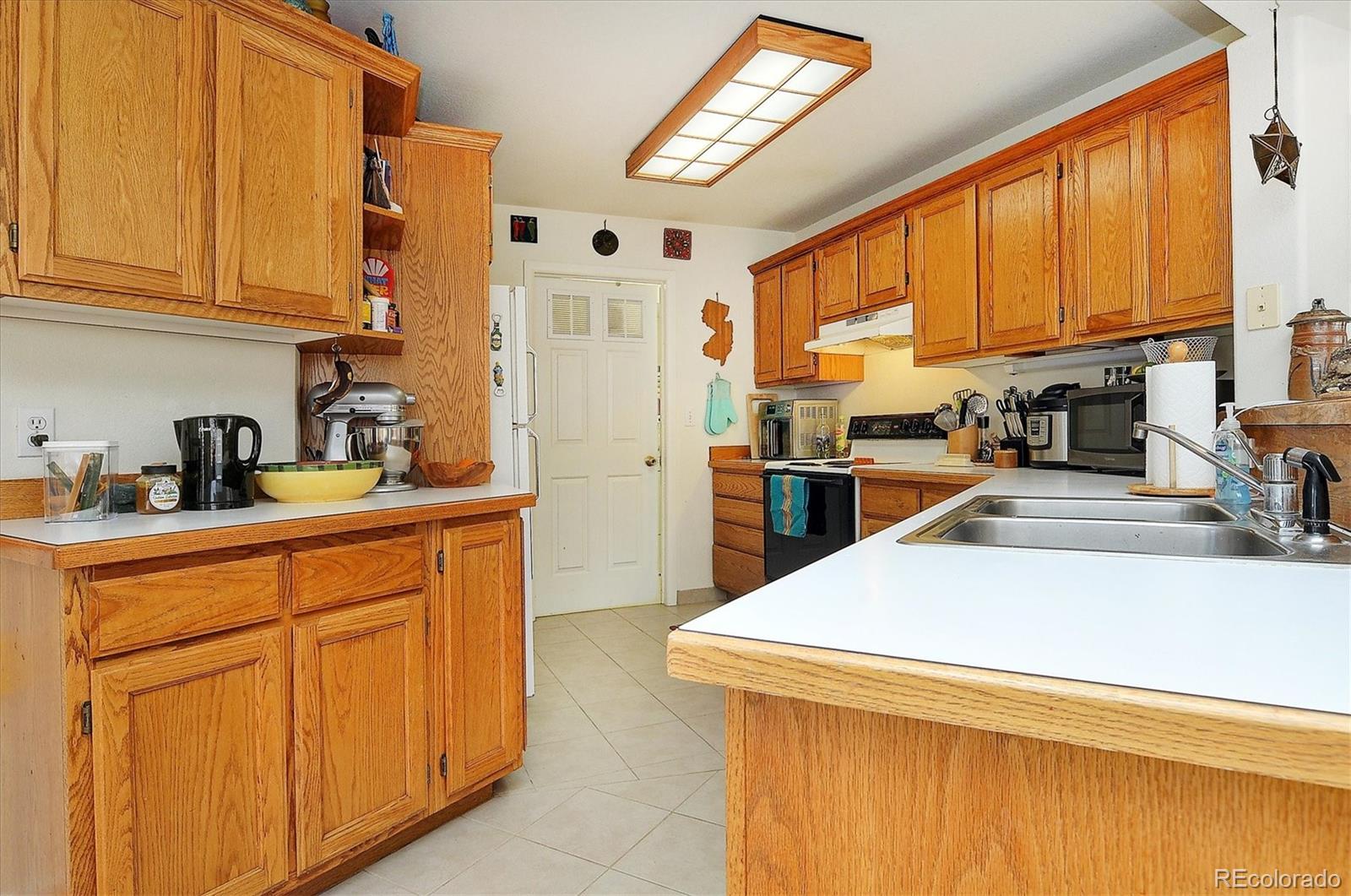 MLS Image #6 for 115 & 117 n sangre de cristo avenue,buena vista, Colorado