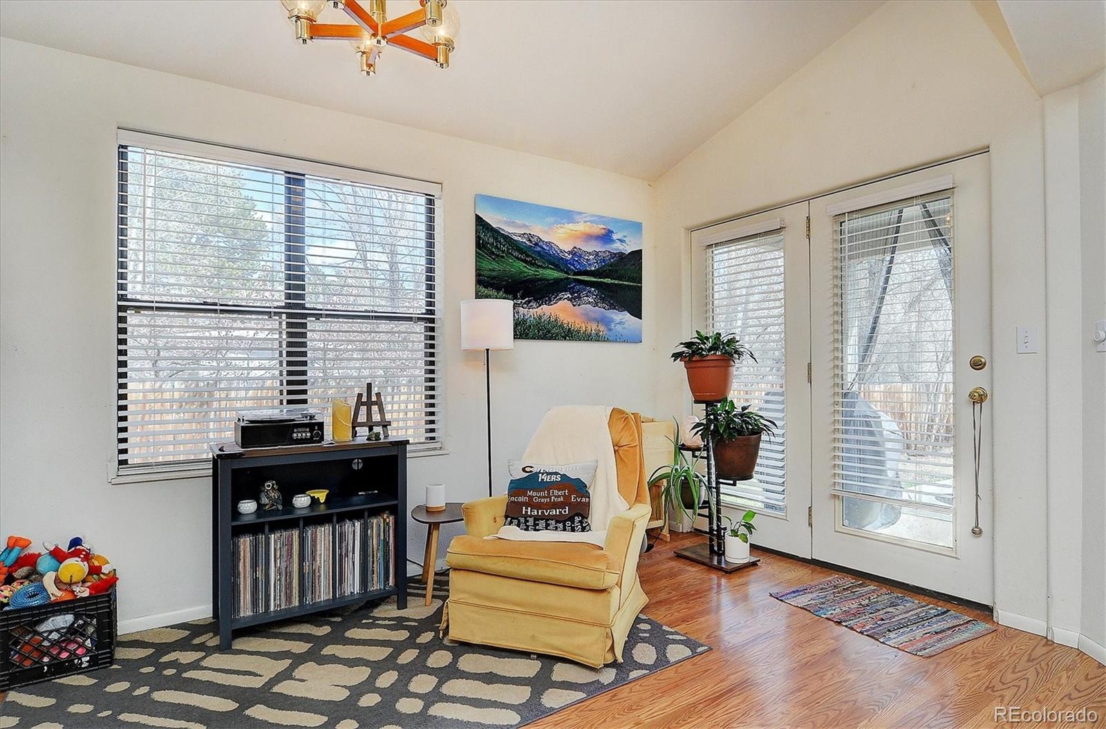 MLS Image #9 for 115 & 117 n sangre de cristo avenue,buena vista, Colorado
