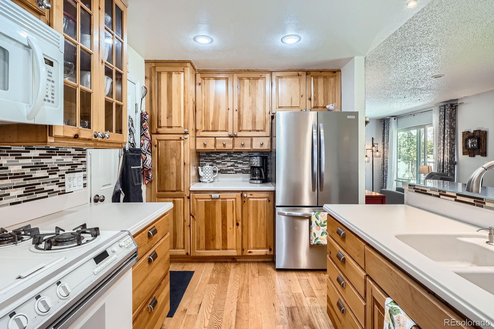 MLS Image #10 for 2012 w 101st avenue,thornton, Colorado