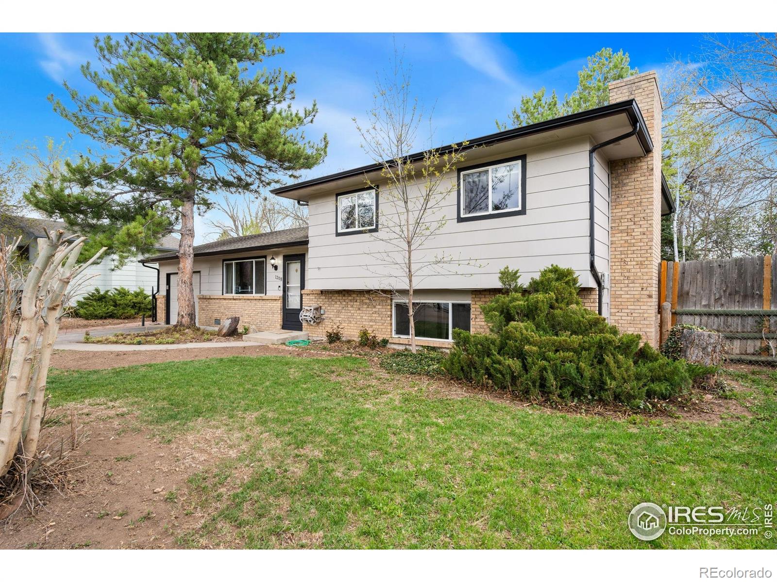 MLS Image #3 for 1208  briarwood road,fort collins, Colorado