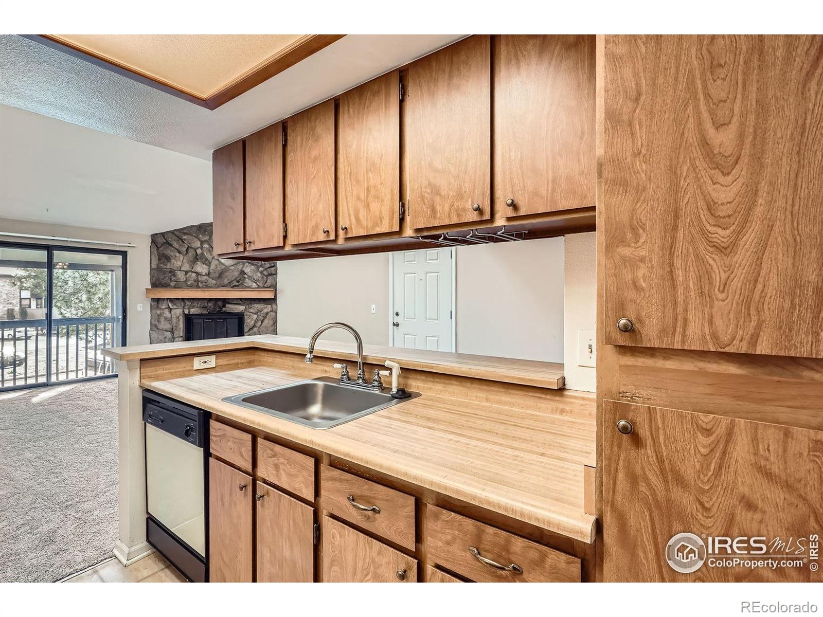MLS Image #12 for 7720 w 87th drive,arvada, Colorado