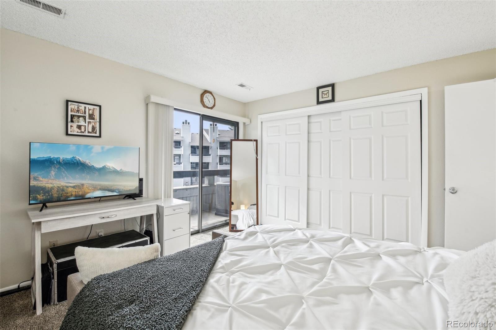 MLS Image #13 for 14497 e 1st drive,aurora, Colorado