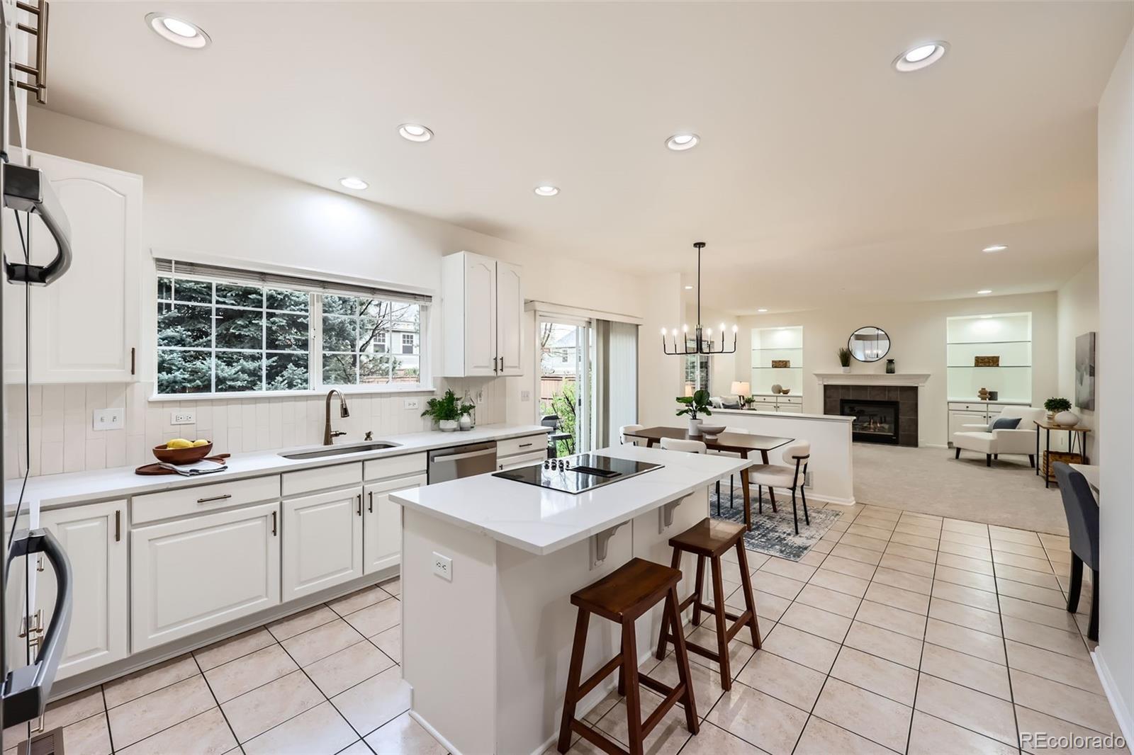 MLS Image #11 for 176 s rosemary street,denver, Colorado