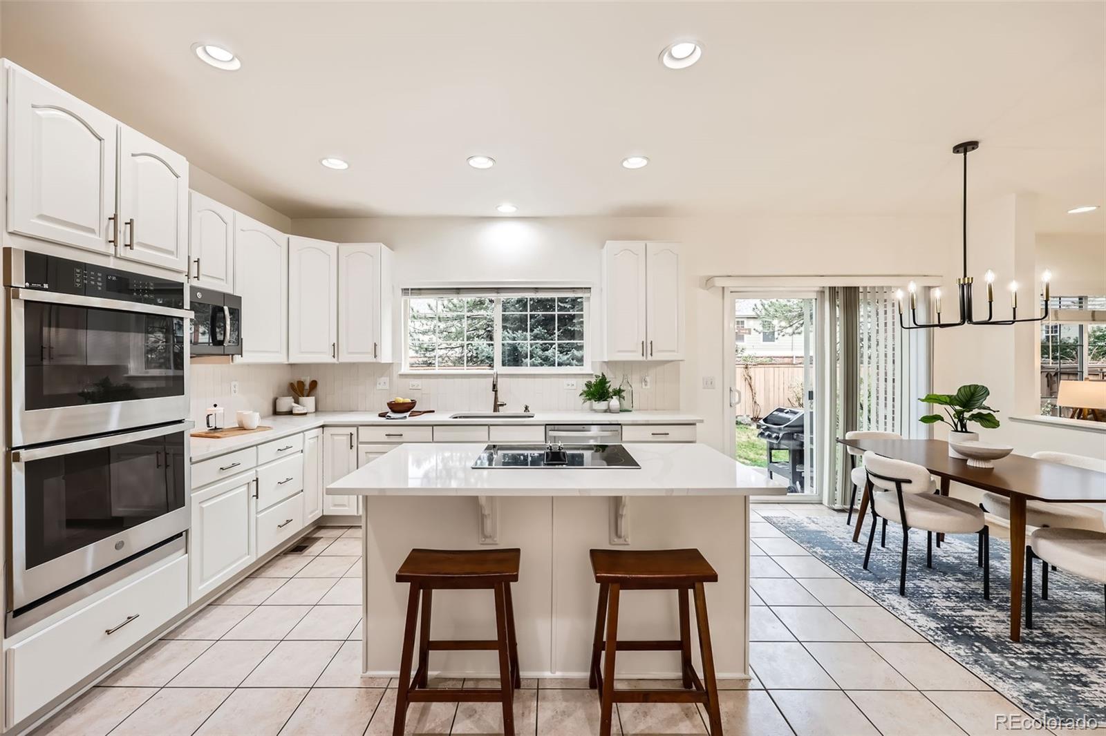 MLS Image #13 for 176 s rosemary street,denver, Colorado
