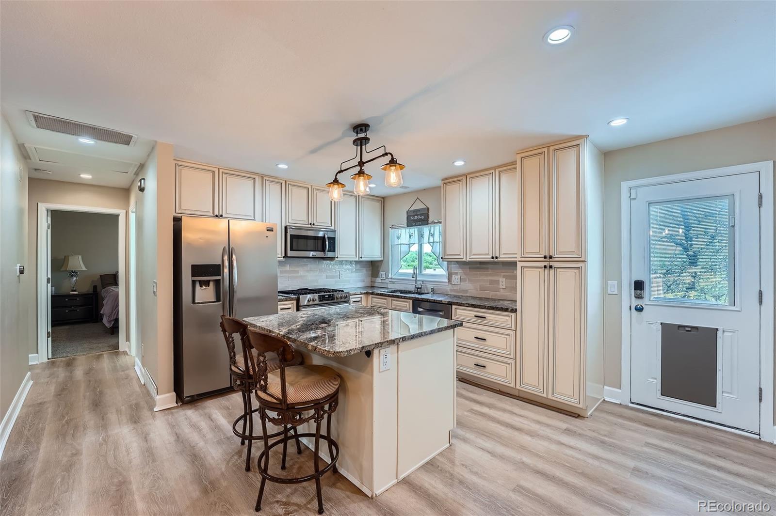 MLS Image #7 for 15691 e atlantic circle,aurora, Colorado