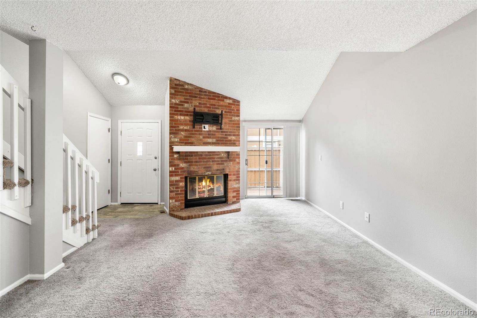MLS Image #3 for 14343 e dickinson drive,aurora, Colorado