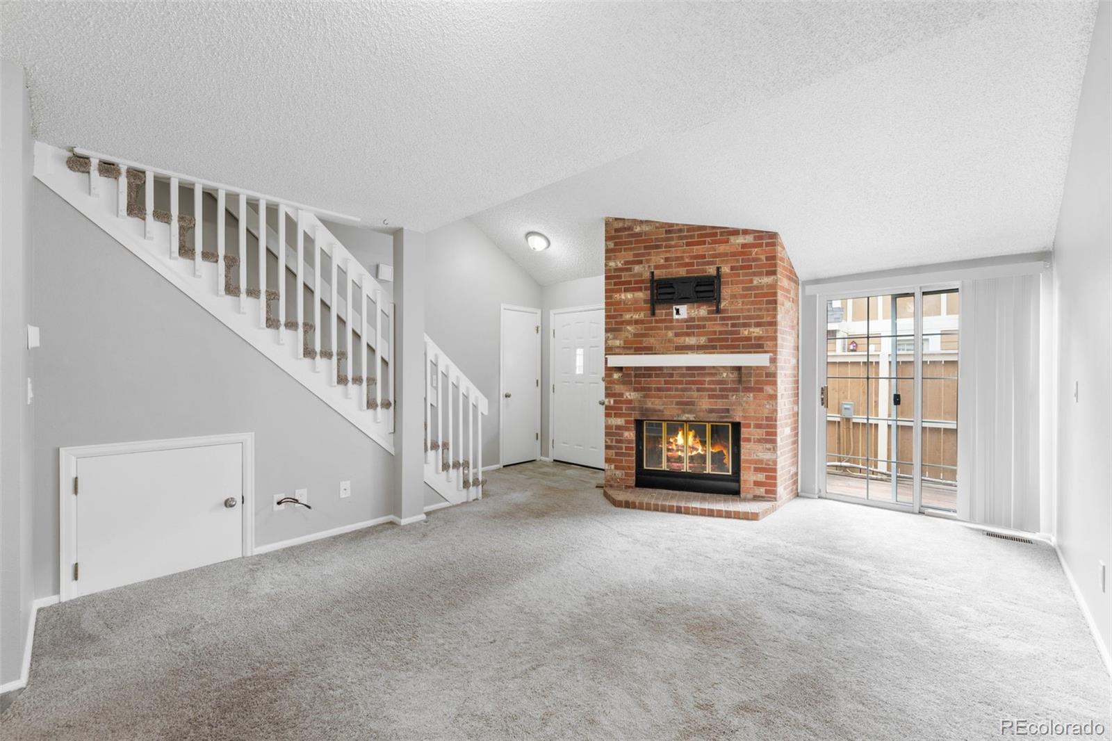 MLS Image #4 for 14343 e dickinson drive,aurora, Colorado