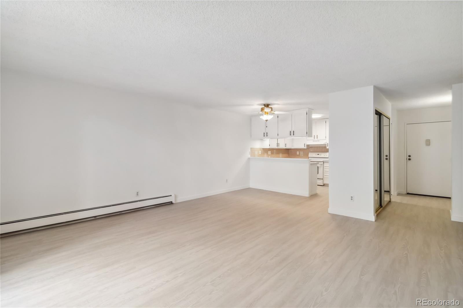 MLS Image #4 for 3470 s poplar street,denver, Colorado