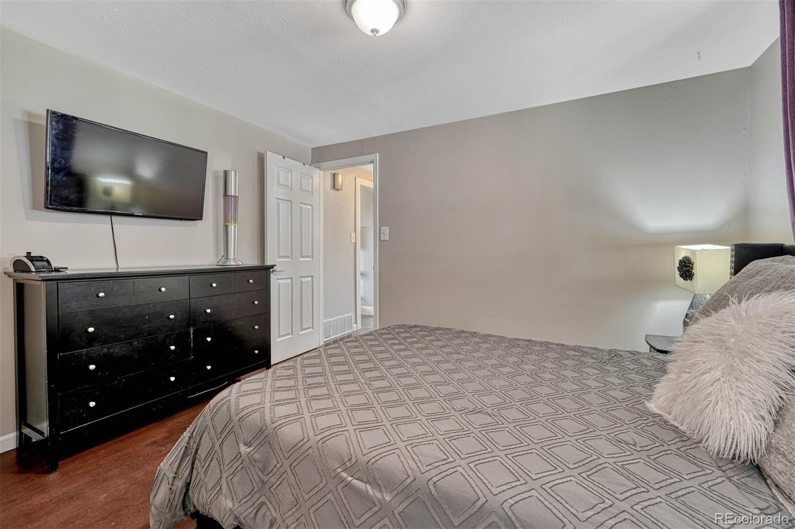 MLS Image #12 for 5477 e asbury avenue,denver, Colorado