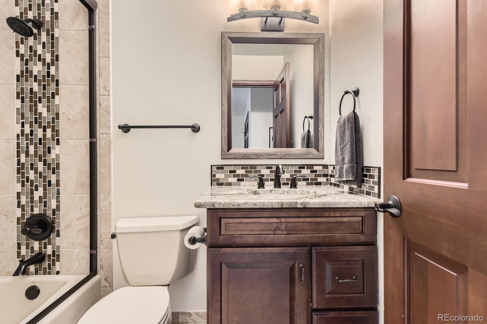 MLS Image #33 for 5390 s geneva street,englewood, Colorado