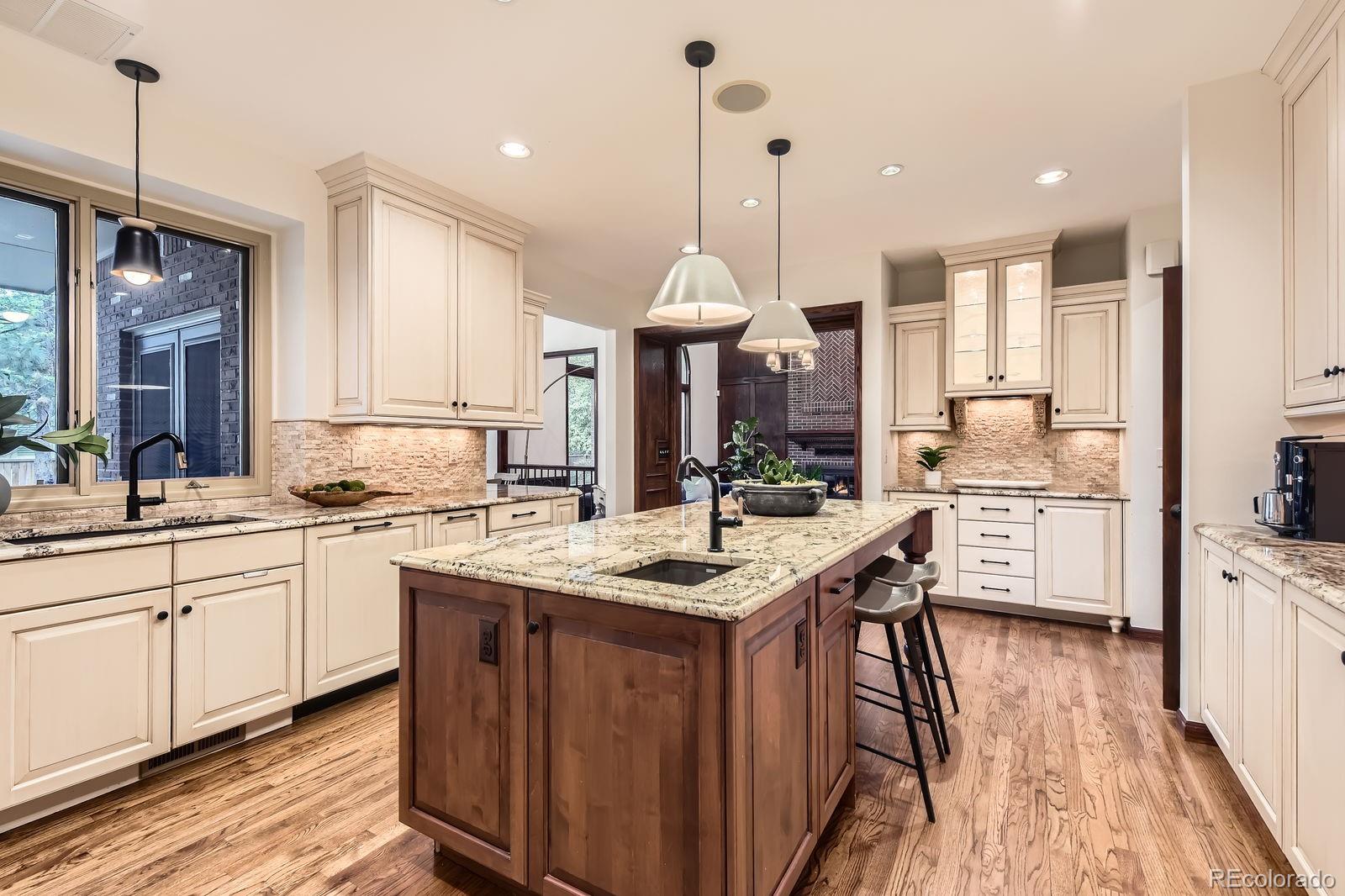 MLS Image #6 for 5390 s geneva street,englewood, Colorado
