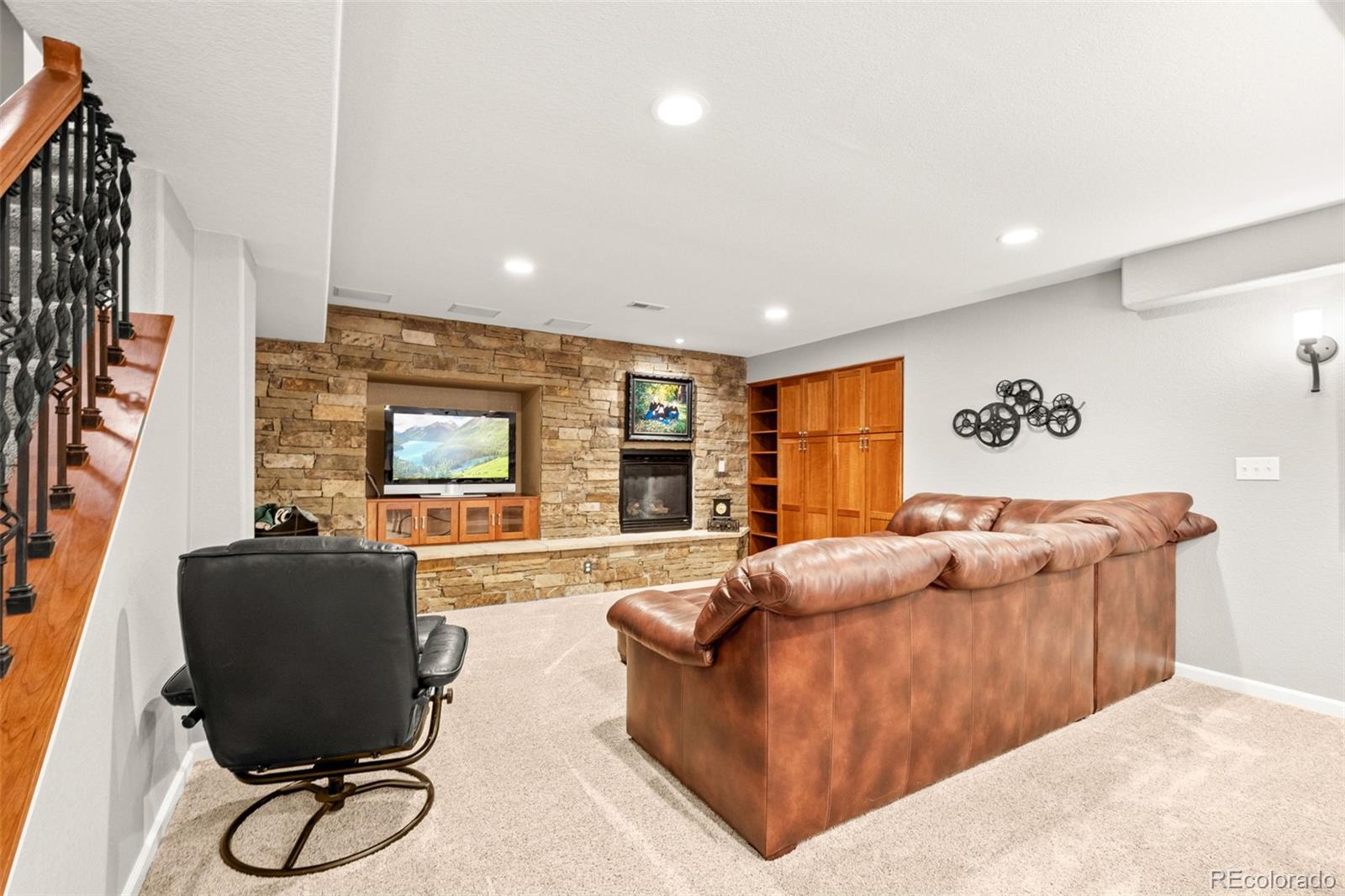 MLS Image #38 for    ,, Colorado