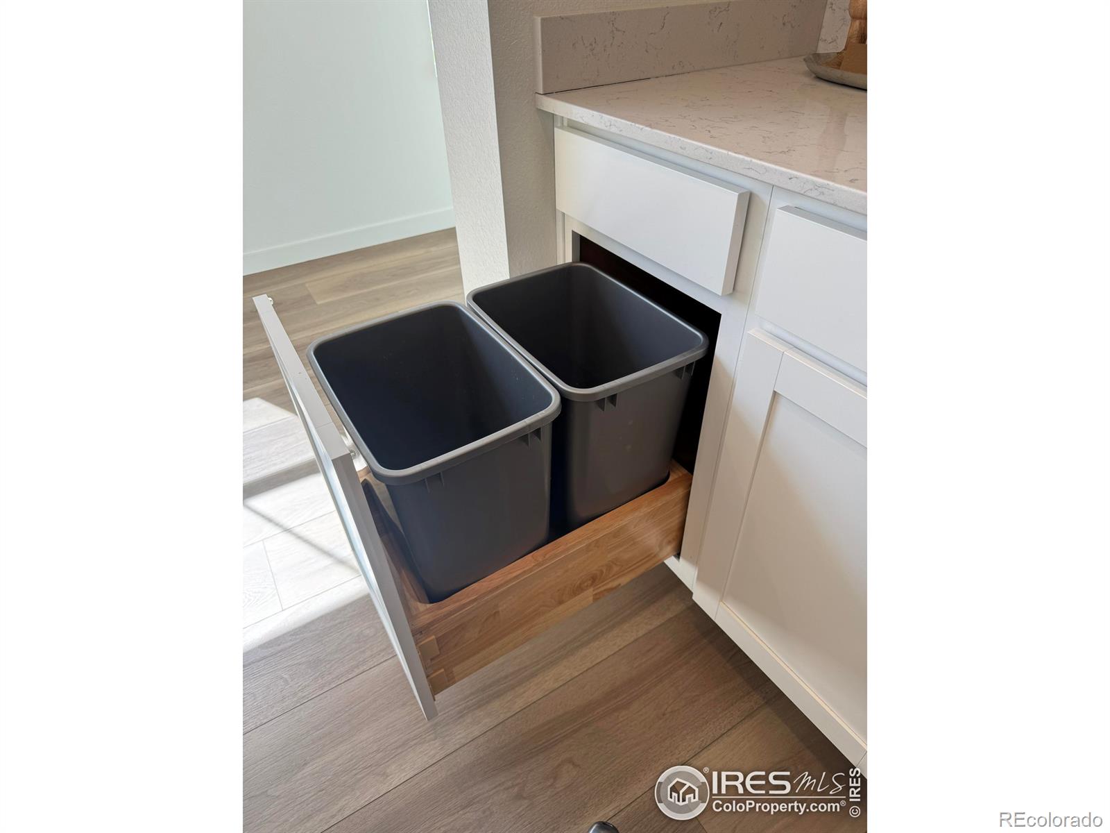 MLS Image #11 for 2260  crescent circle,erie, Colorado