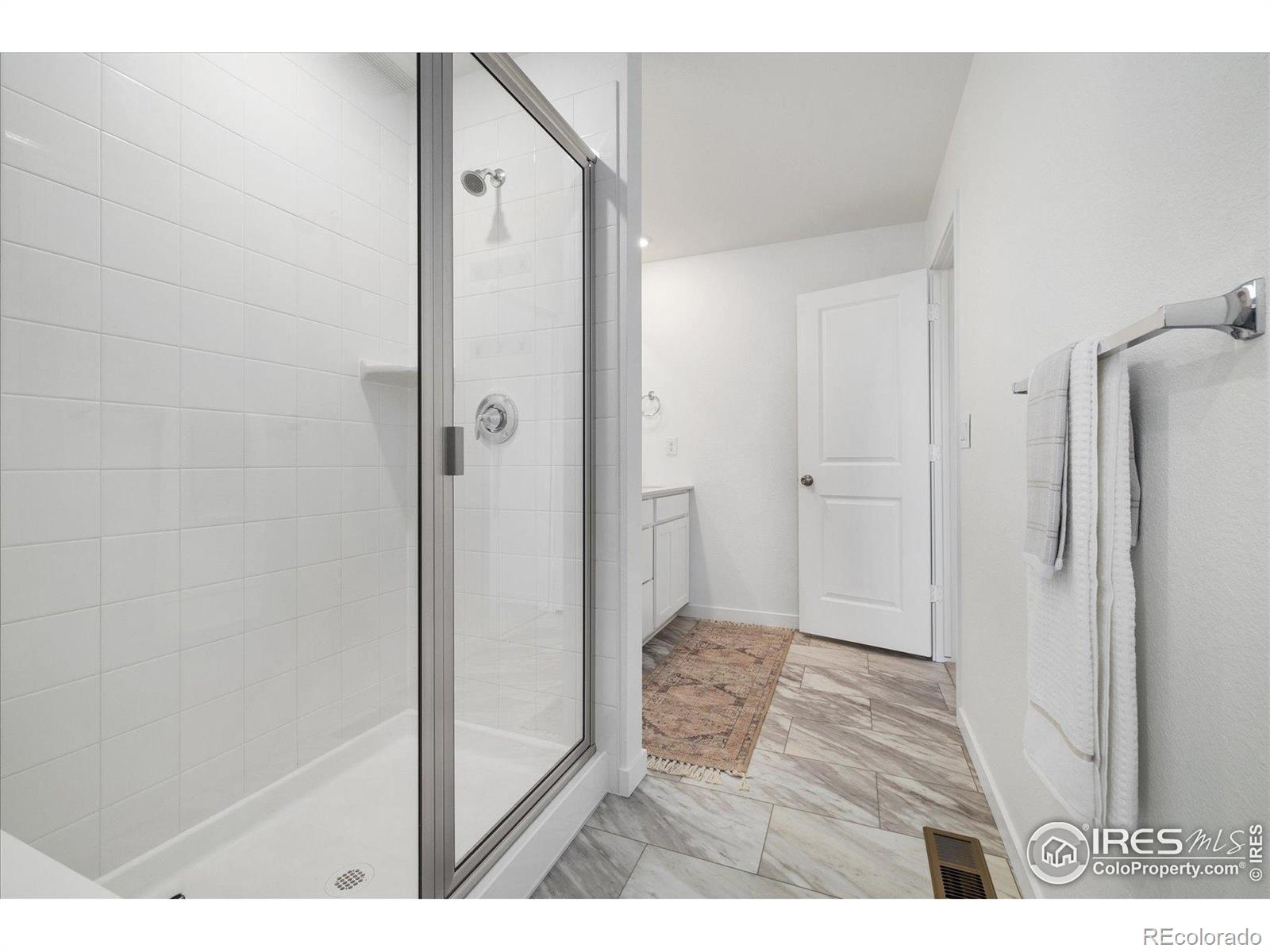 MLS Image #23 for 2260  crescent circle,erie, Colorado