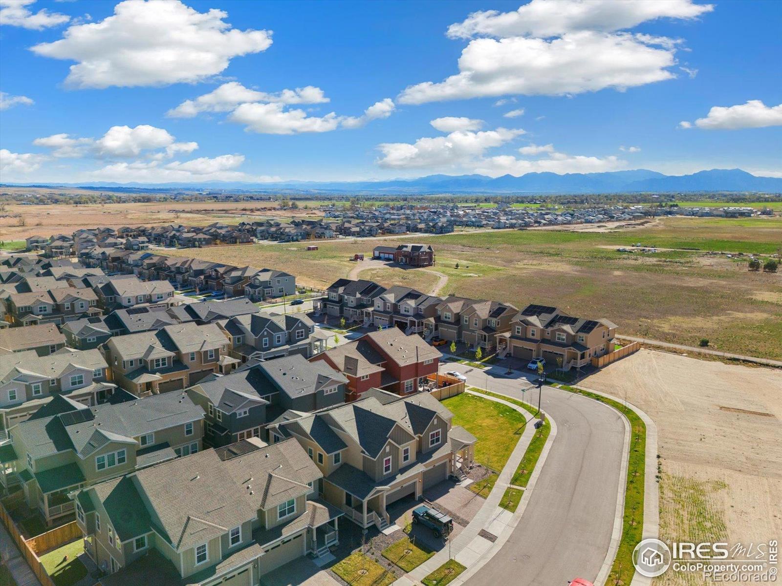 MLS Image #35 for 2260  crescent circle,erie, Colorado