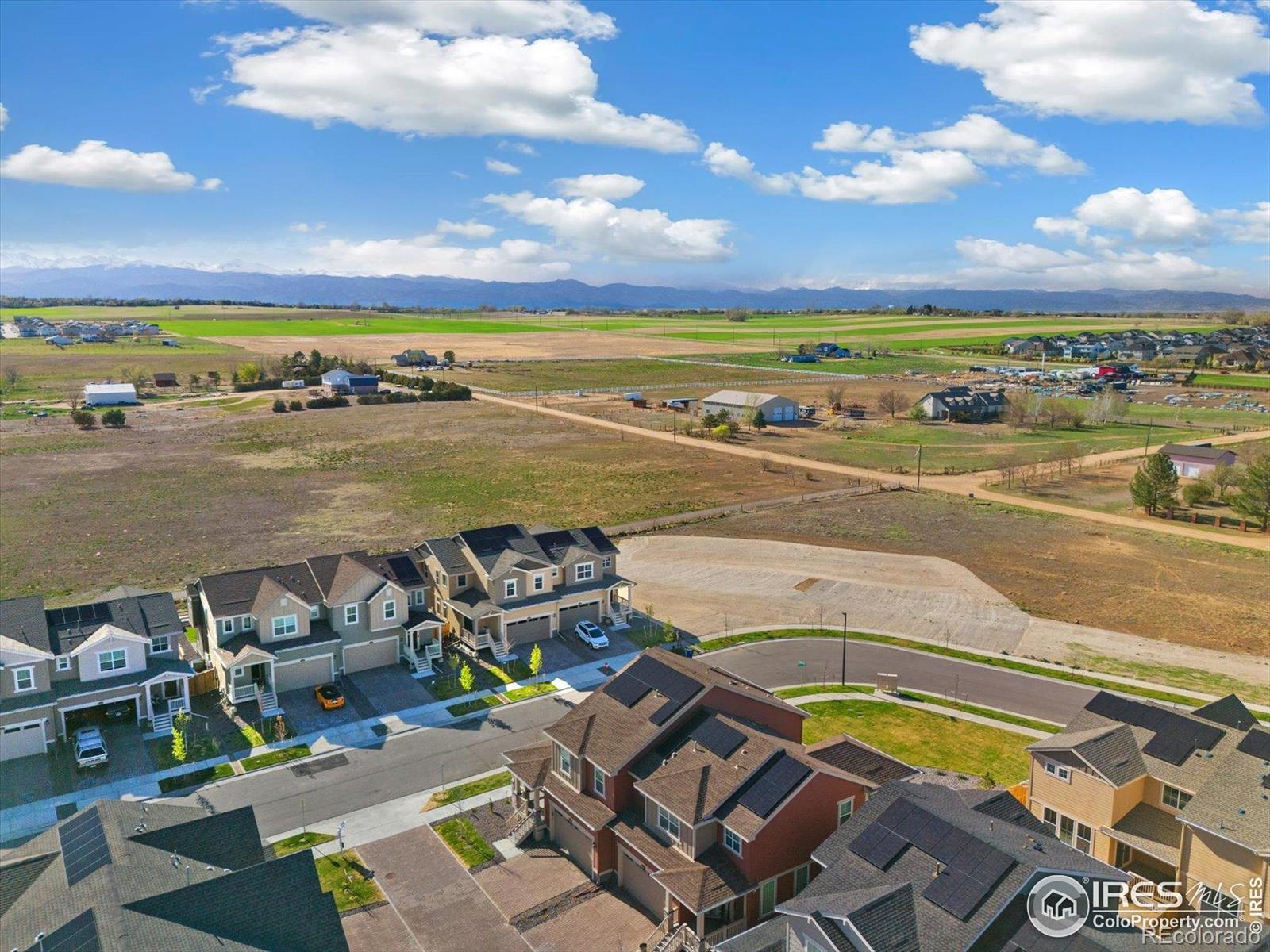 MLS Image #38 for 2260  crescent circle,erie, Colorado