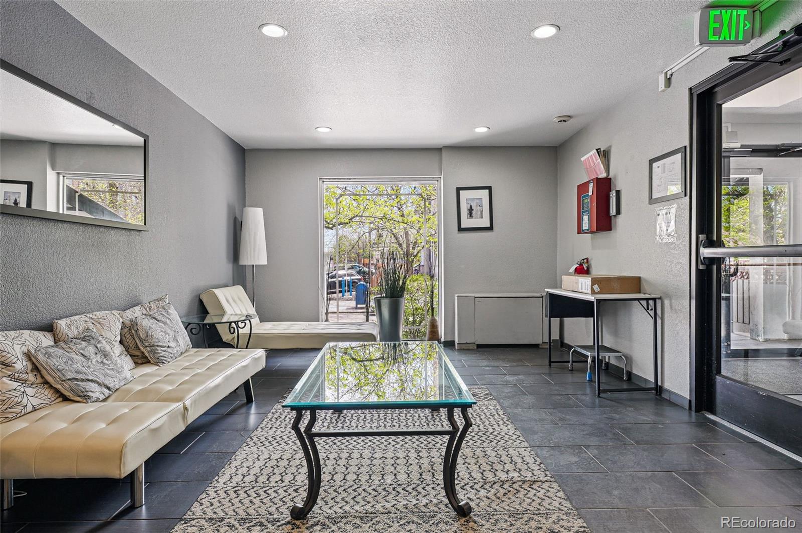 MLS Image #20 for 1441 n humboldt street 204,denver, Colorado