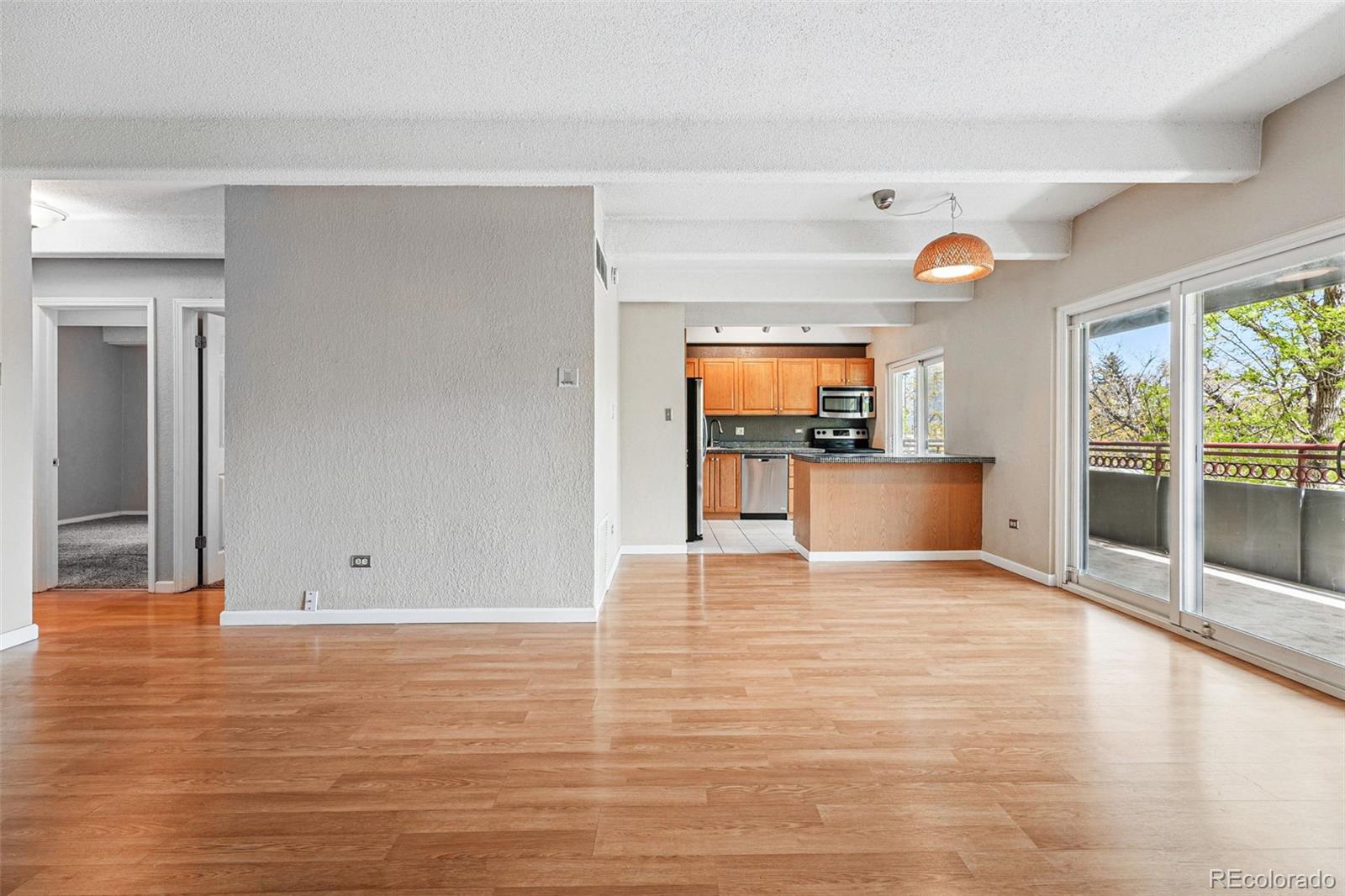 MLS Image #5 for 1441 n humboldt street 204,denver, Colorado