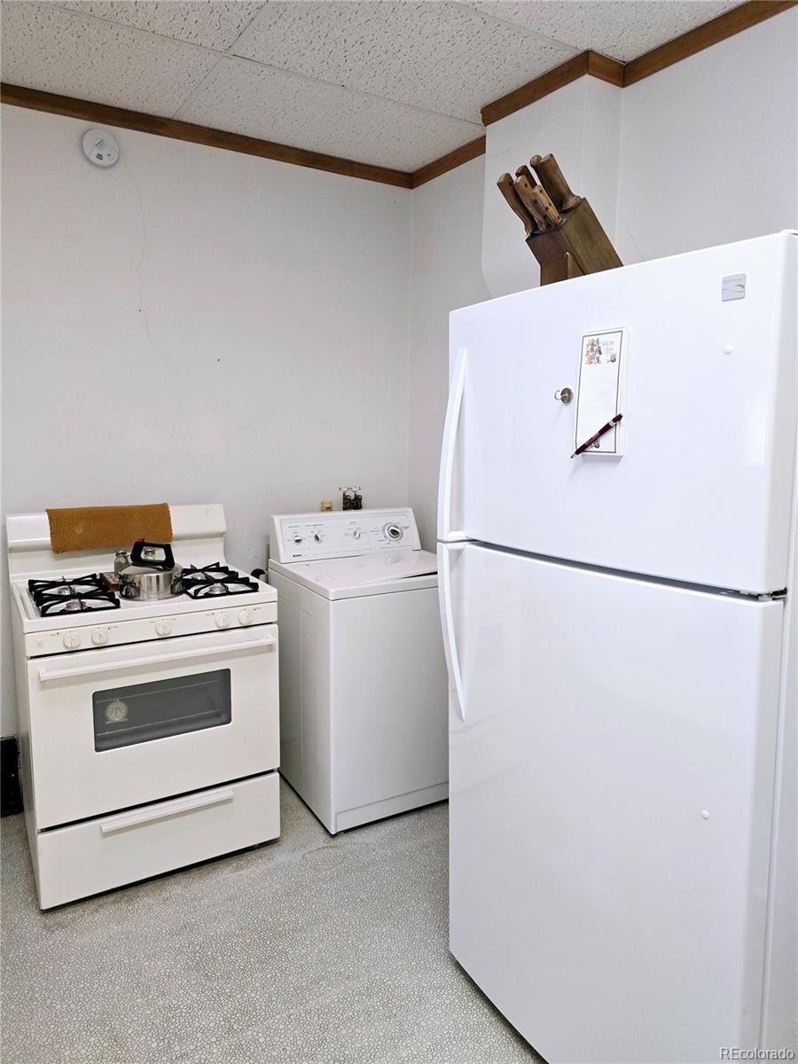 MLS Image #14 for 804 w baca street,trinidad, Colorado