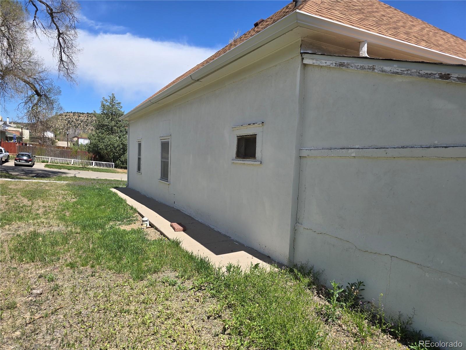 MLS Image #19 for 804 w baca street,trinidad, Colorado