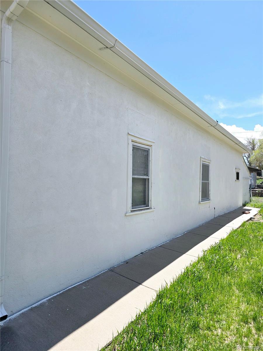 MLS Image #21 for 804 w baca street,trinidad, Colorado