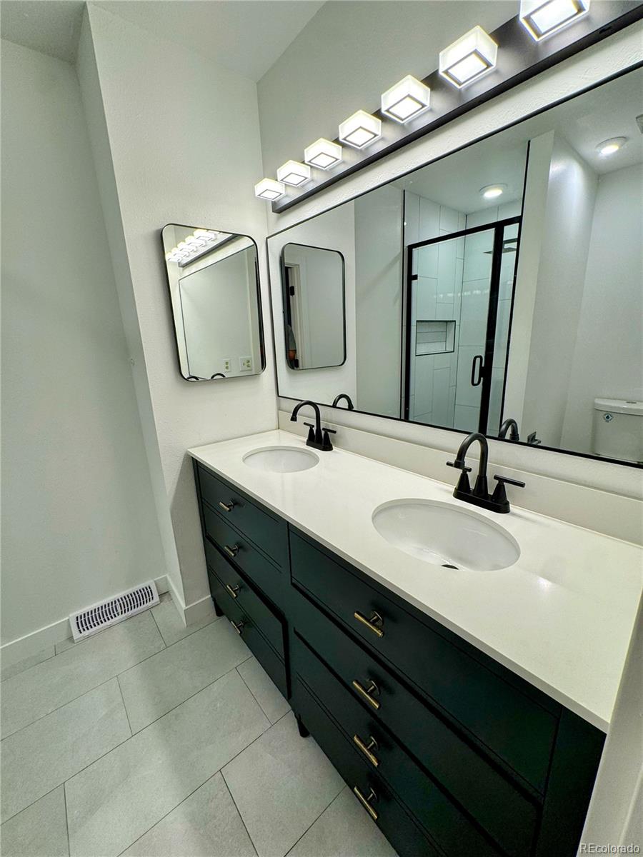 MLS Image #15 for 528 s youngfield court,denver, Colorado