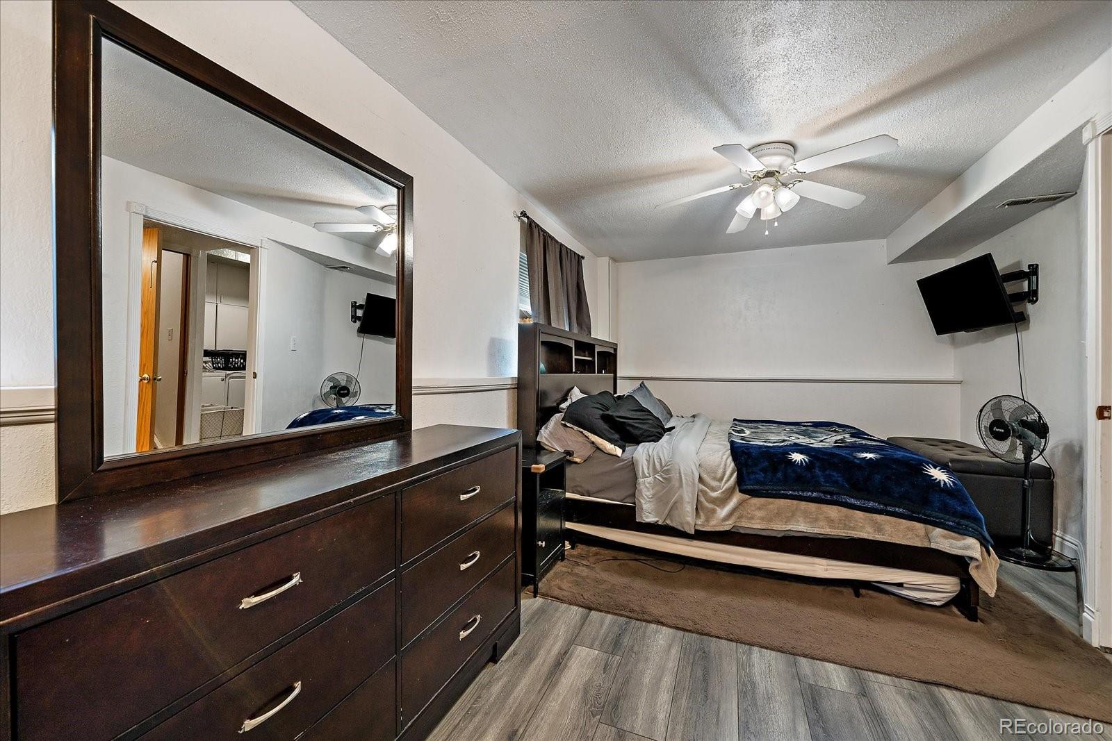 MLS Image #12 for 18902 e 17th avenue,aurora, Colorado