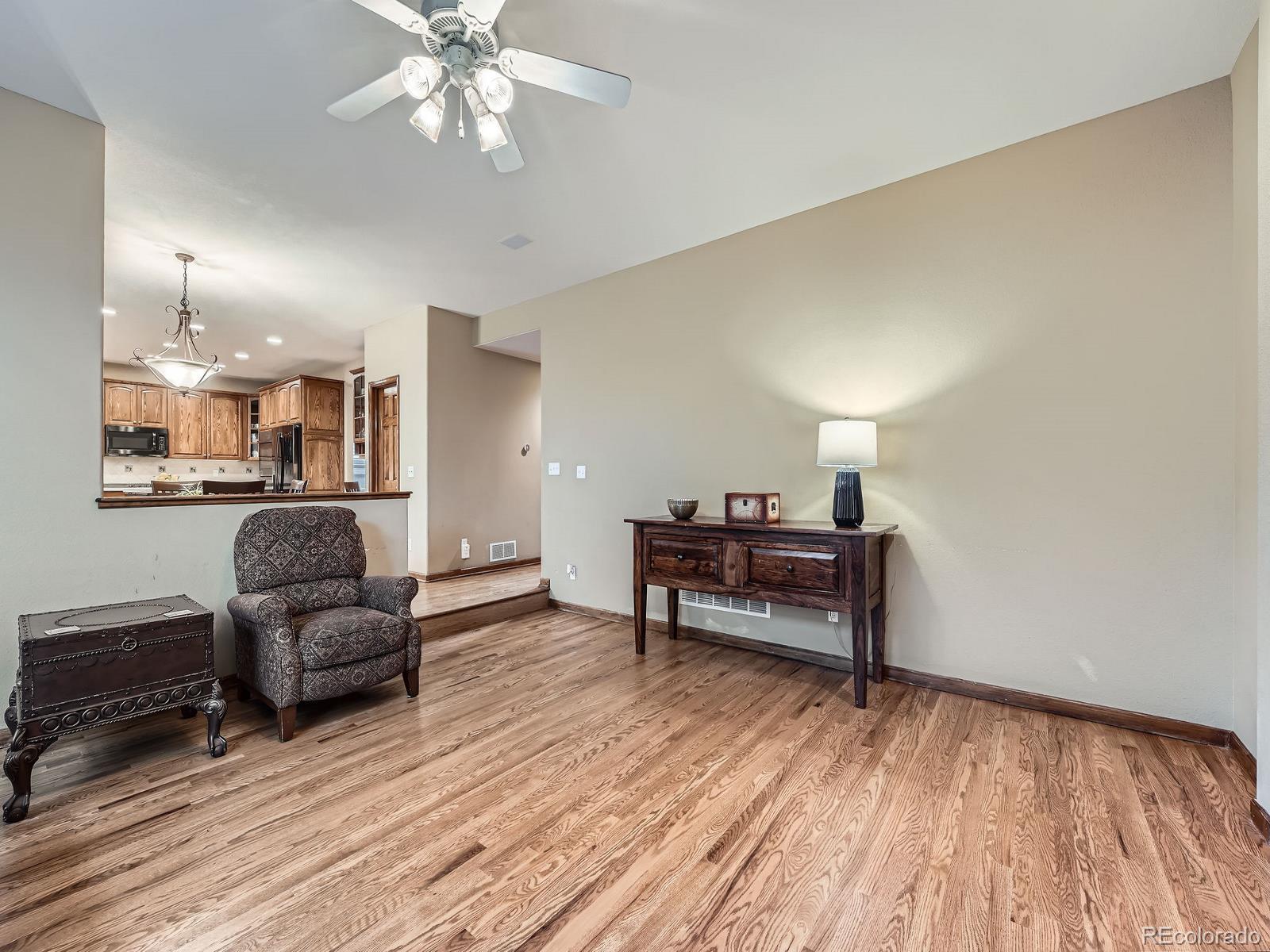 MLS Image #11 for 19748 e pinewood drive,aurora, Colorado
