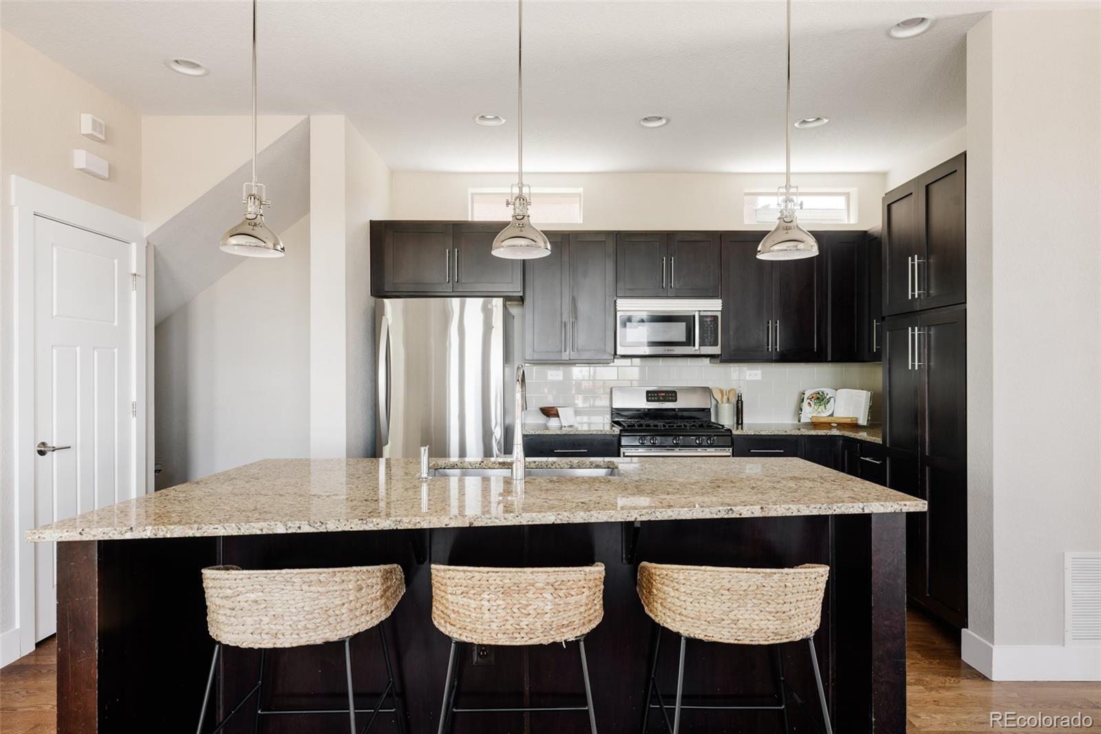 MLS Image #6 for 2869  kingston street,denver, Colorado