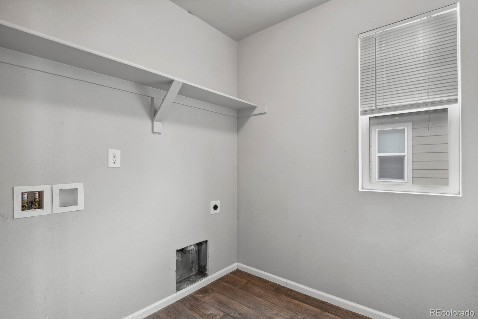 MLS Image #22 for 4770 n jasper street,denver, Colorado