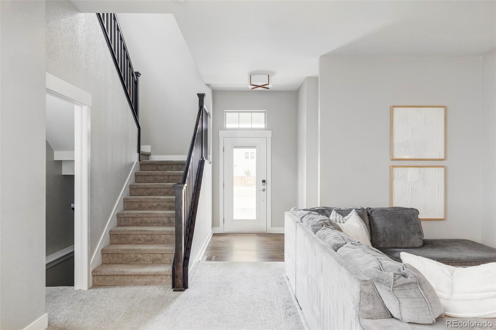 MLS Image #7 for 10384 e 60th place,denver, Colorado
