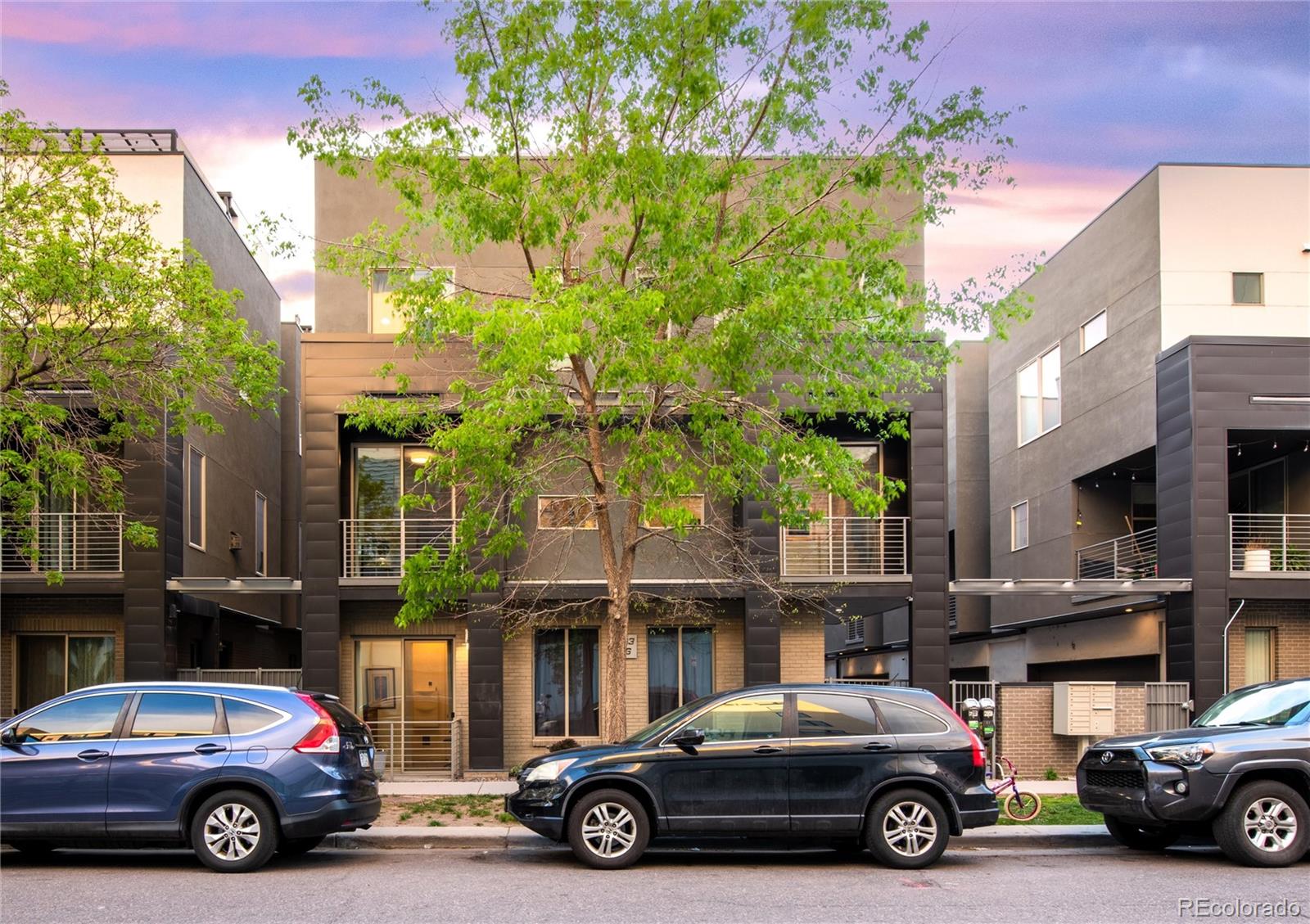 MLS Image #38 for 1333  elati street,denver, Colorado