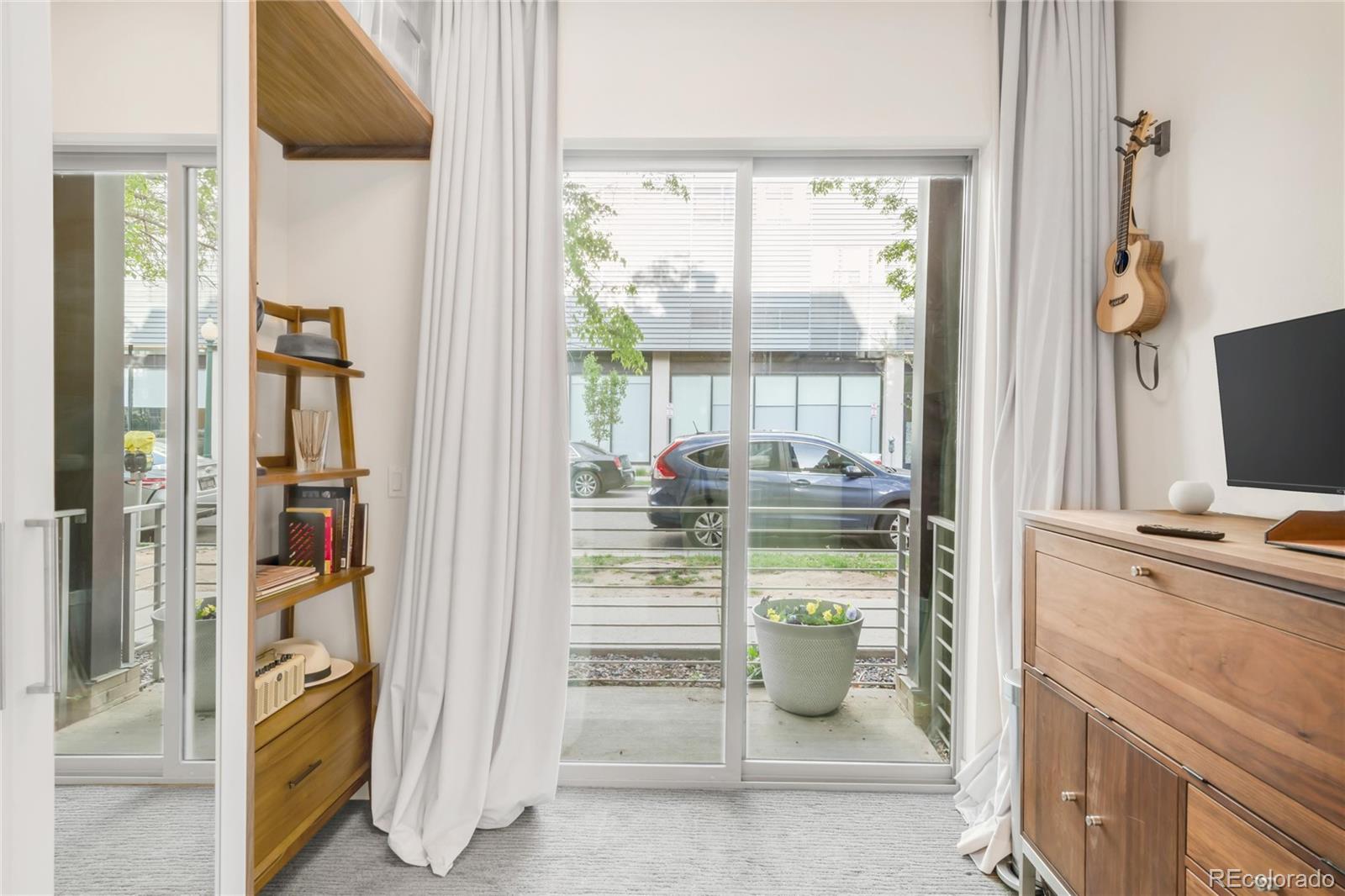 MLS Image #4 for 1333  elati street,denver, Colorado