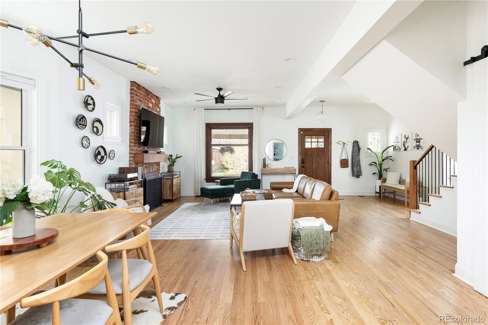 MLS Image #18 for 840 s pennsylvania street,denver, Colorado