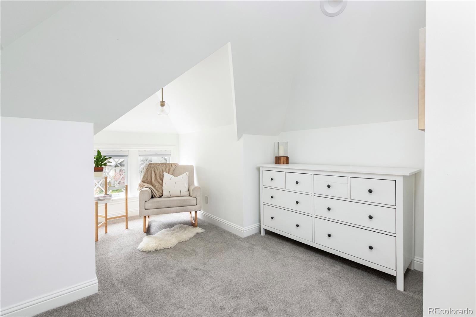 MLS Image #35 for 840 s pennsylvania street,denver, Colorado