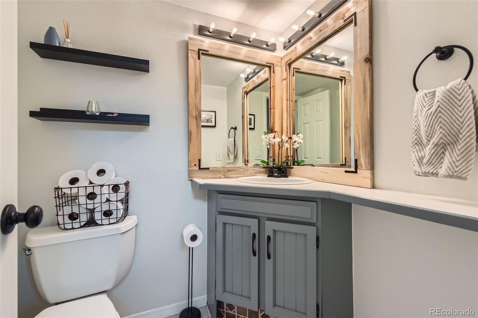 MLS Image #12 for 10743 w berry place,littleton, Colorado